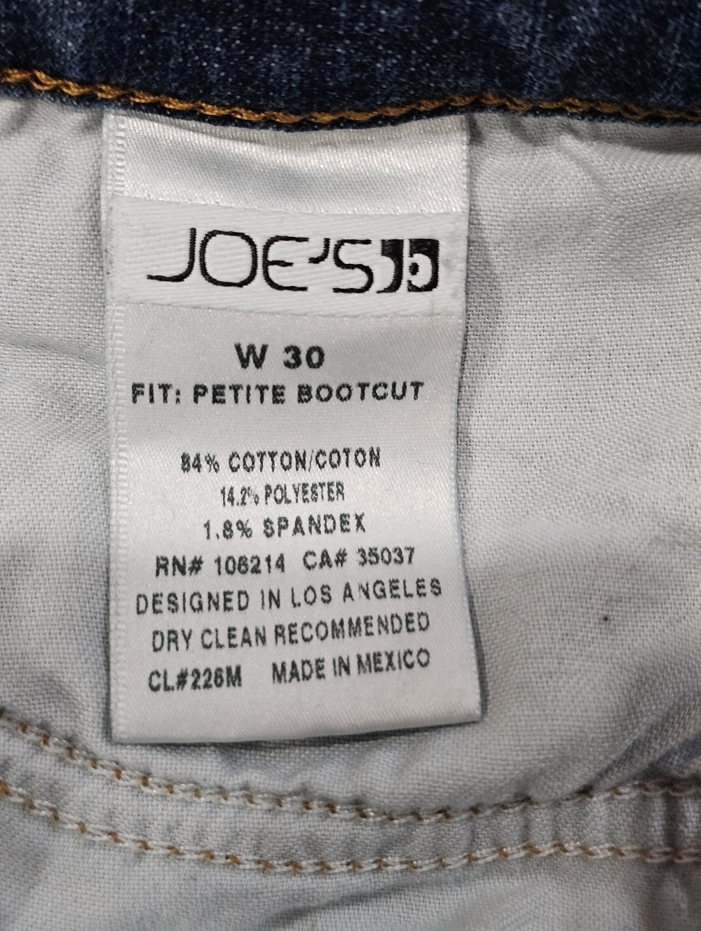 Joe's Jeans Women's Petite Bootcut Size 30, Great Condition. - Picture 12 of 13